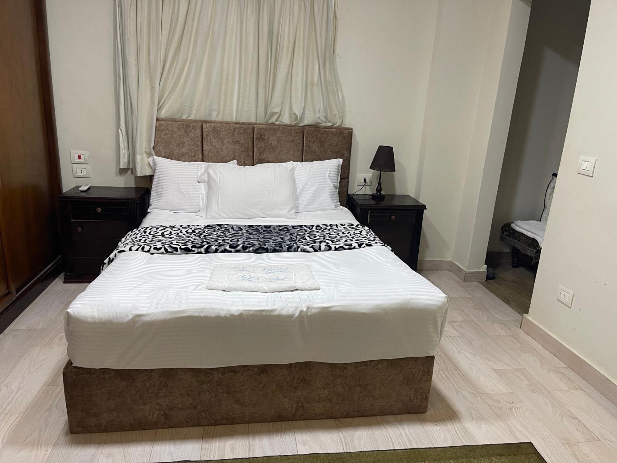 Apartment Amazing In The Luxurious Area Of ​​the Fifth Settlement Cairo